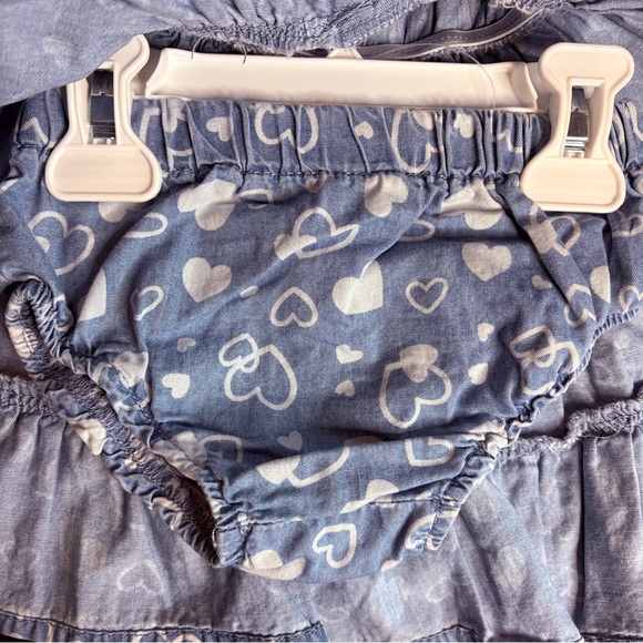 Little Lass denim dress with hot pink buttons & sunglasses | NWT | 12 months - Picture 3 of 14